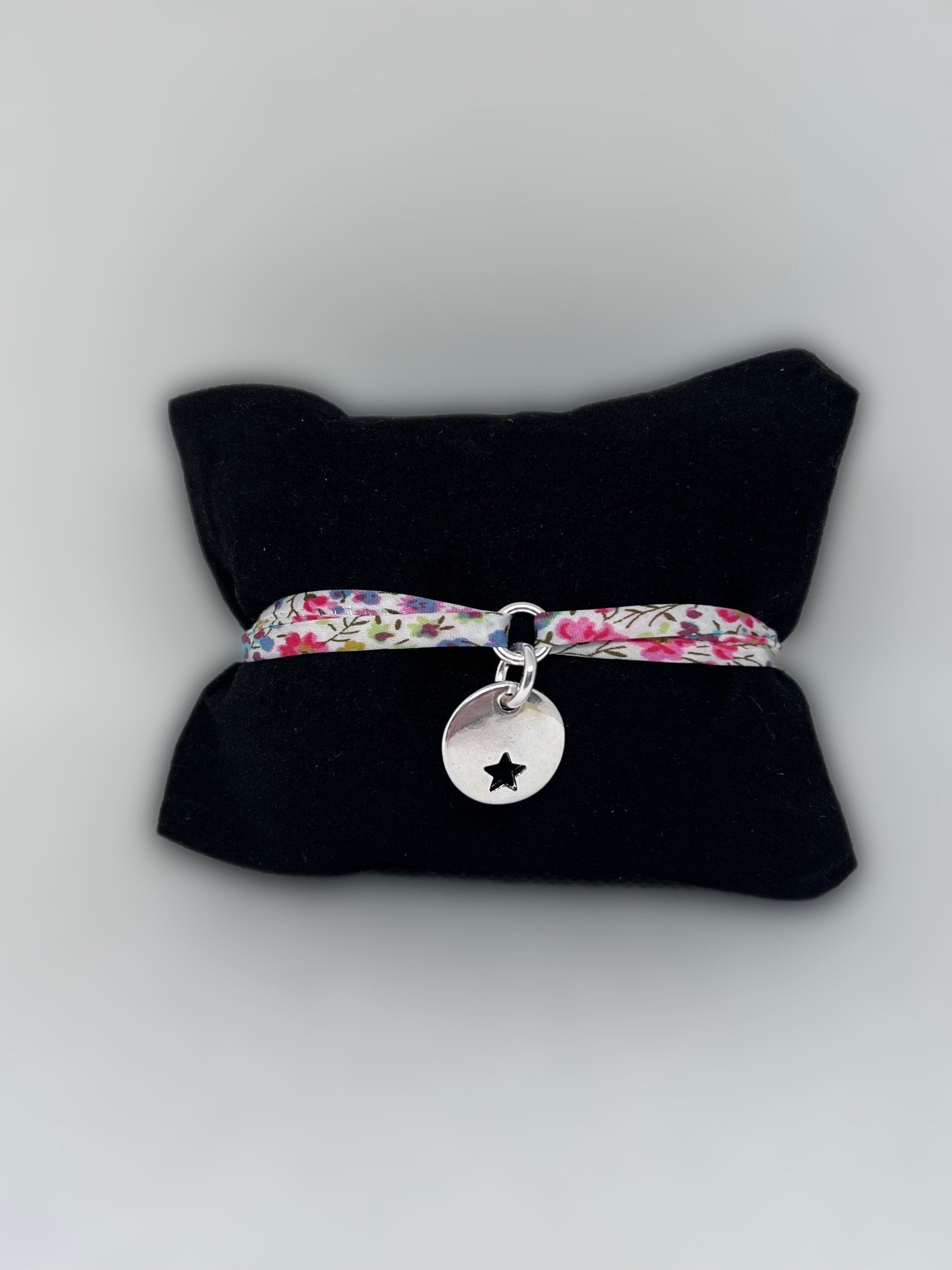 Pulsera pequeña de lona hueca Liberty