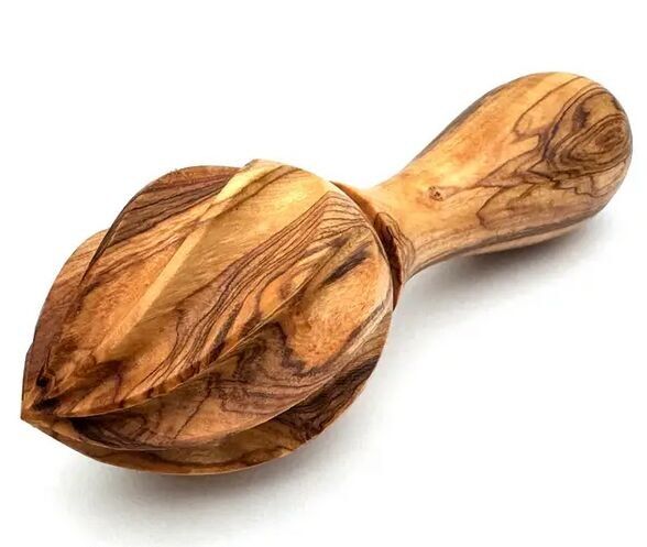 Exprimidor de limones de madera de olivo hecho a mano