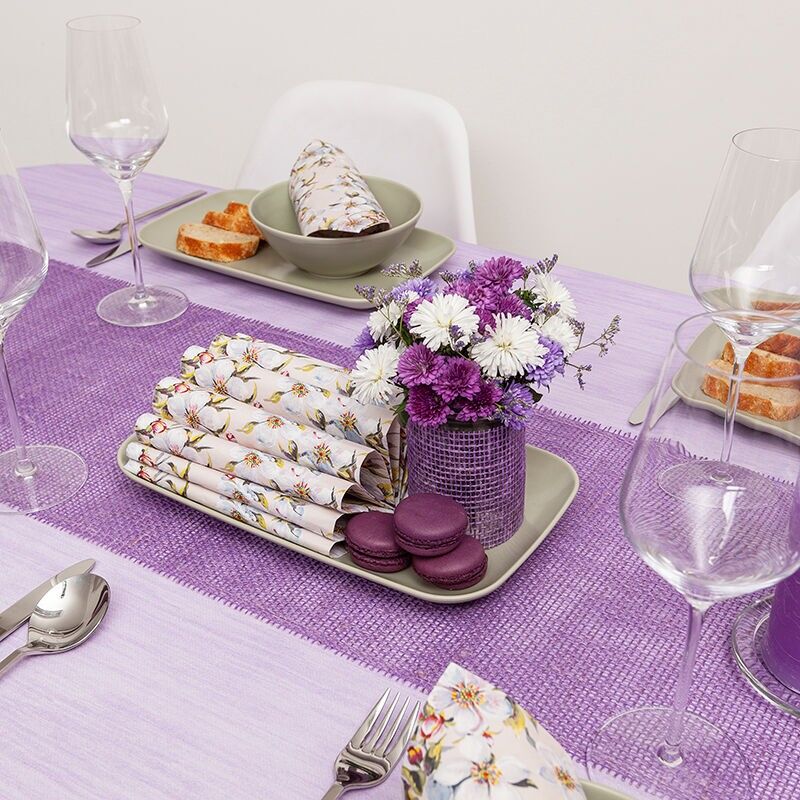 Jute table runner lavender