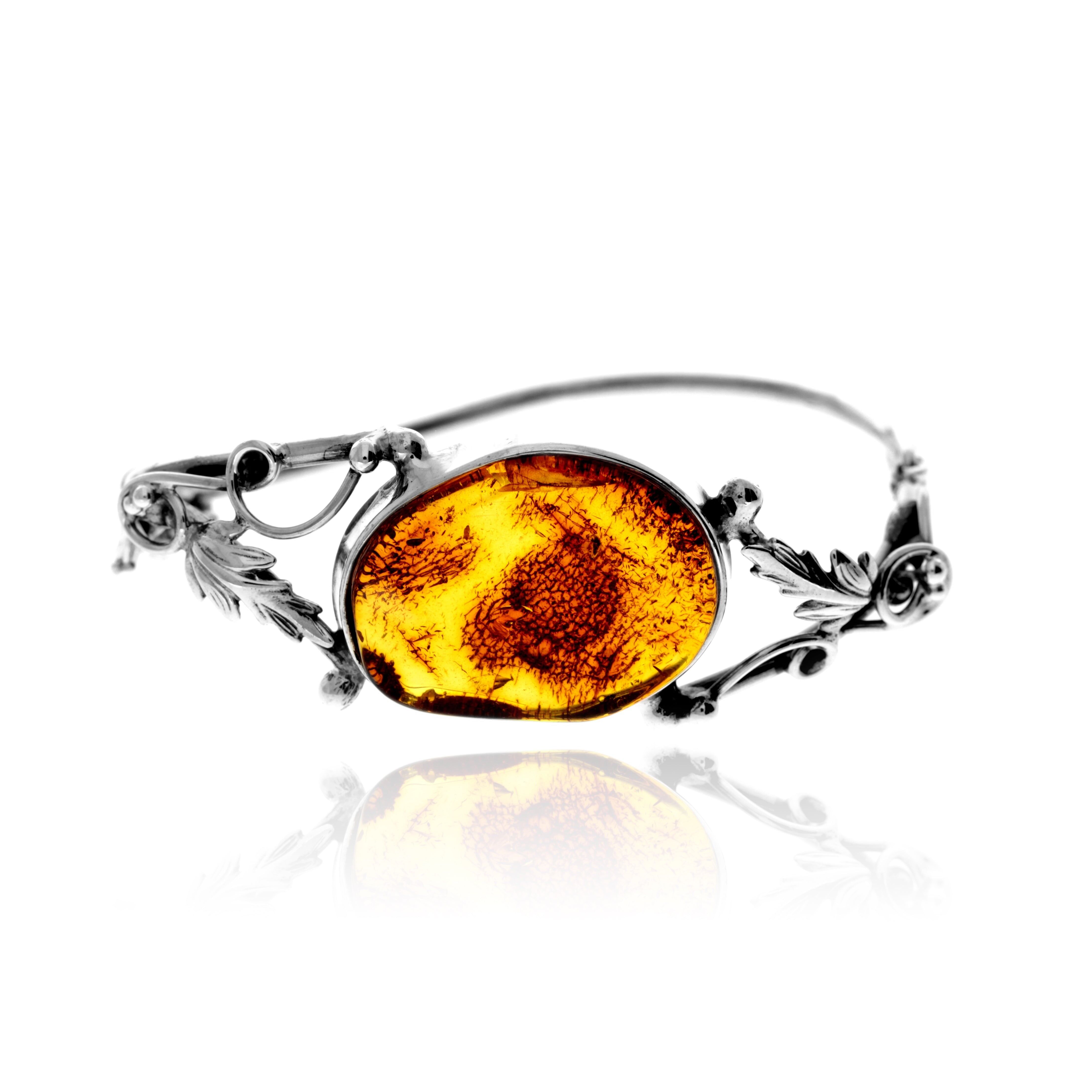 Exklusiver Armreif aus 925er Sterlingsilber und echtem baltischen Bernstein in Cognac – BL0202