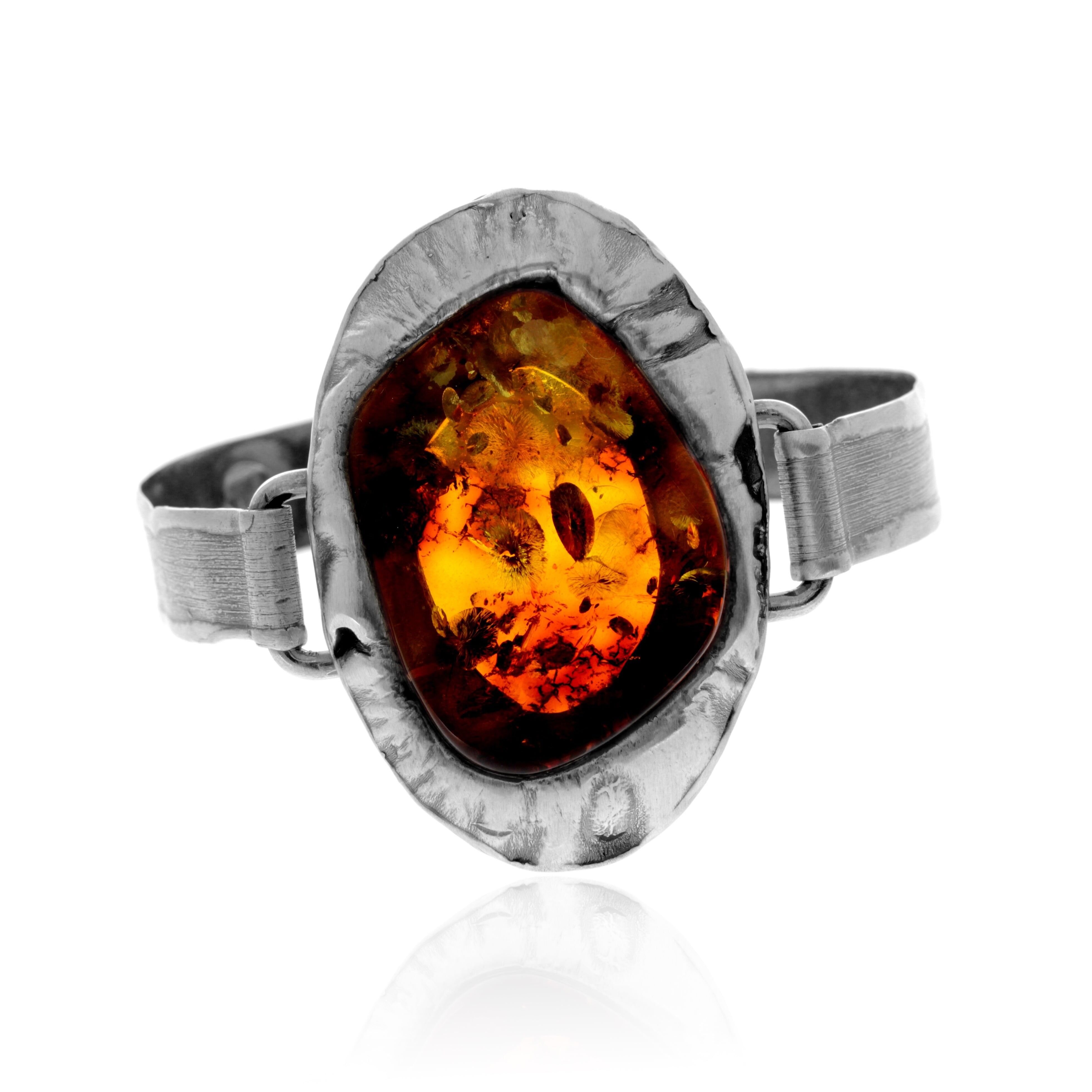 Exklusiver Armreif aus 925er Sterlingsilber und echtem baltischen Bernstein in Cognac – BL0209