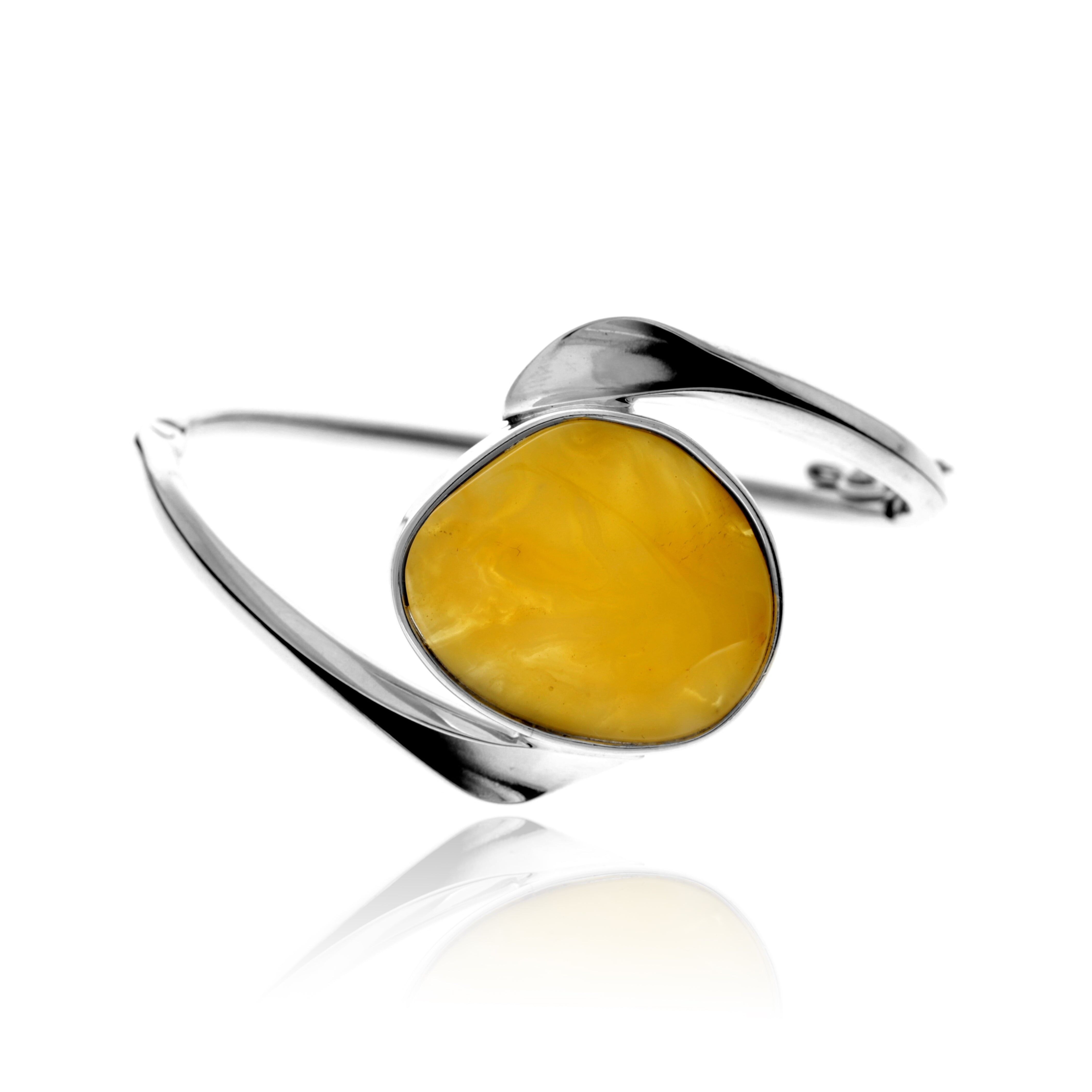 Exklusiver Armreif aus 925er Sterlingsilber und echtem baltischen Zitronenbernstein – BL0226