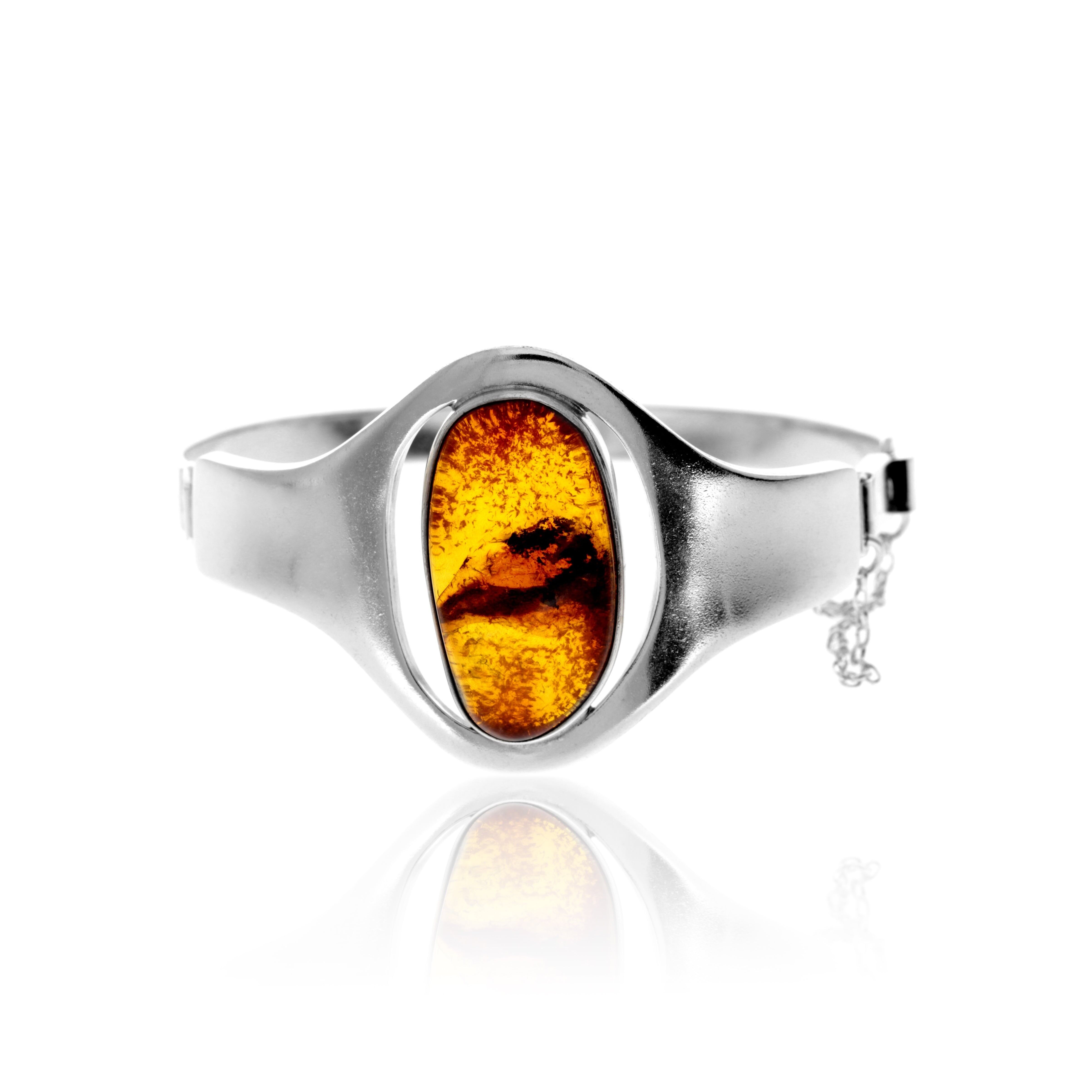 Exklusiver Armreif aus 925er Sterlingsilber und echtem baltischen Bernstein in Cognac – BL0240