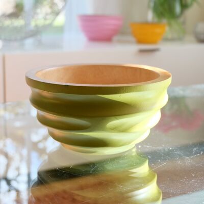 Wooden bowl - fruit bowl - salad bowl - model Twist - avocado green - M (Øxh) 20cm x 10cm