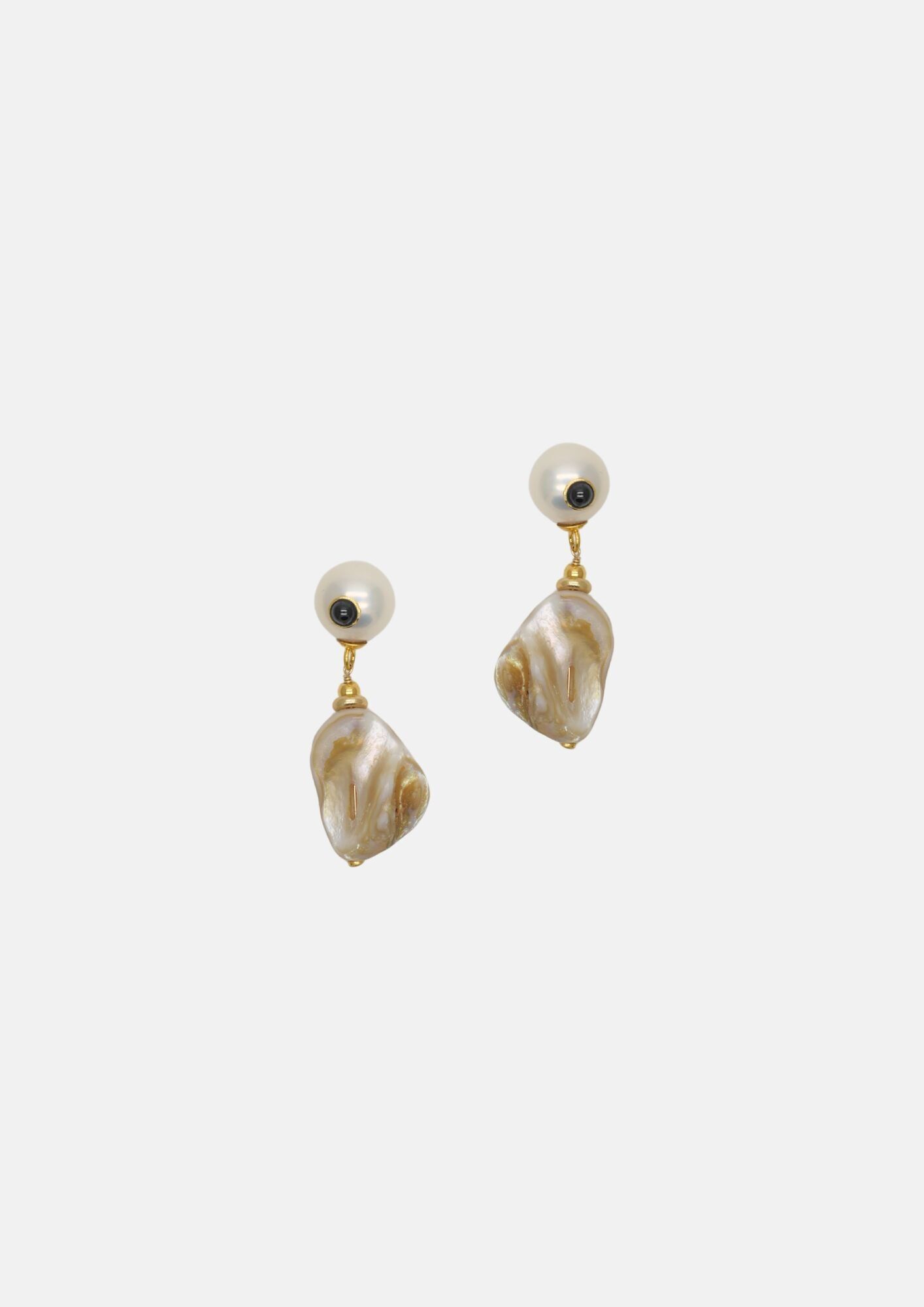 Ami earrings