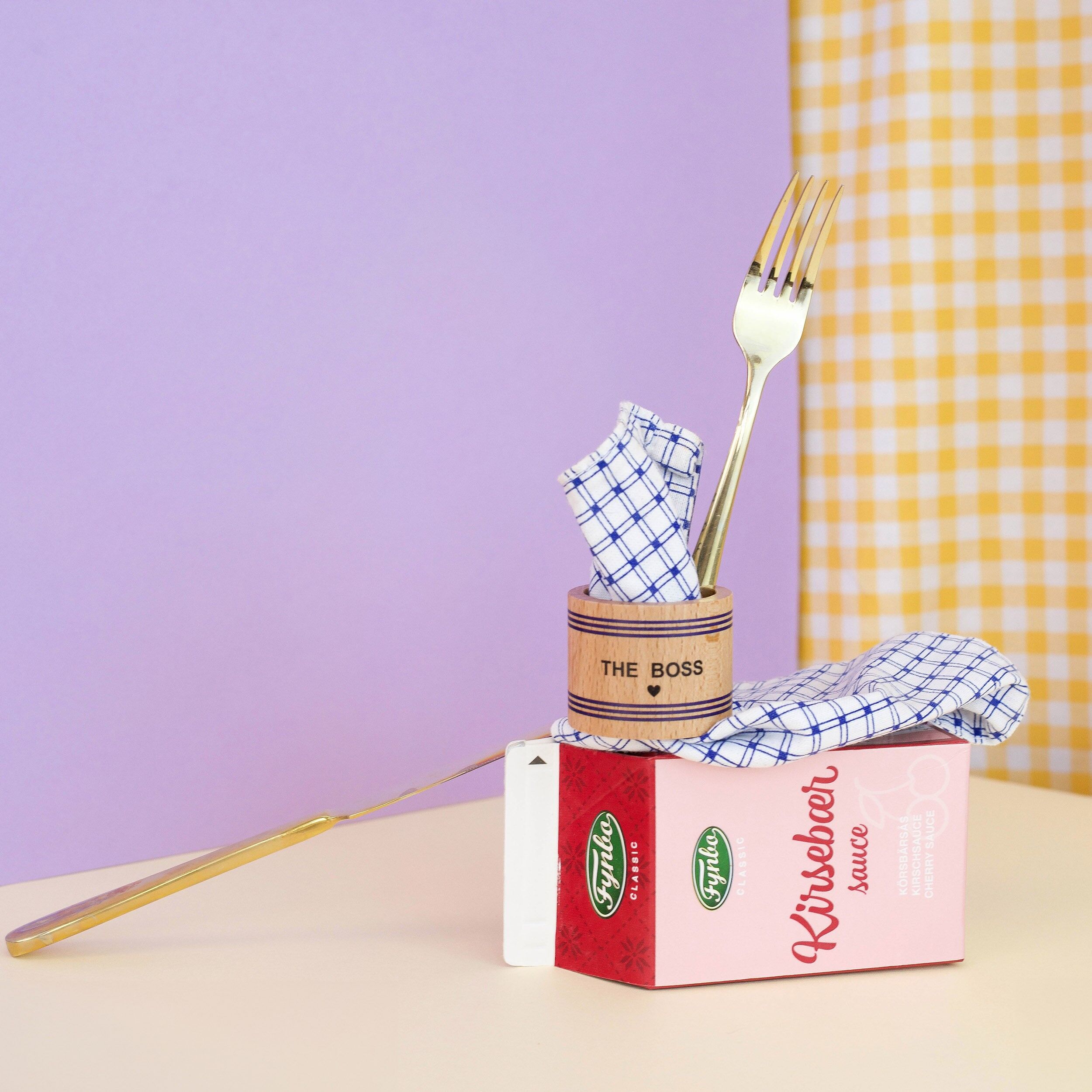 Napkin ring - The boss