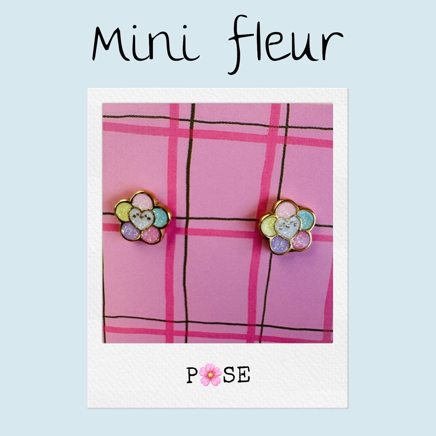 Orecchini a bottone a forma di cuore con fiori