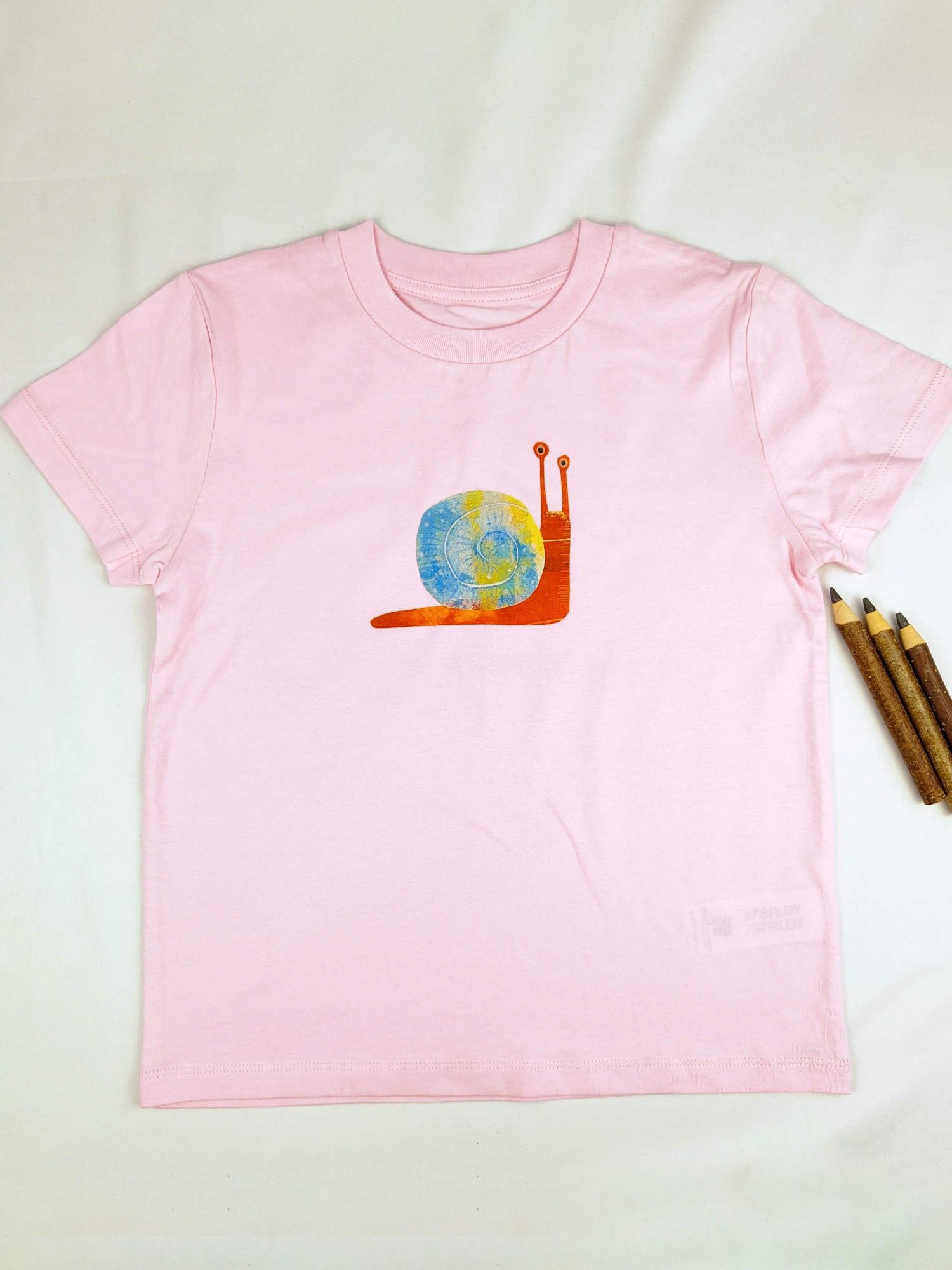 Maglietta per bambini Meladi in cotone biologico - lumaca su rosa