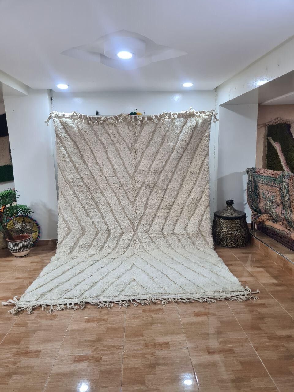 Authentic Hand-Knotted Berber Rug – High-Pile, 100% Wool 025