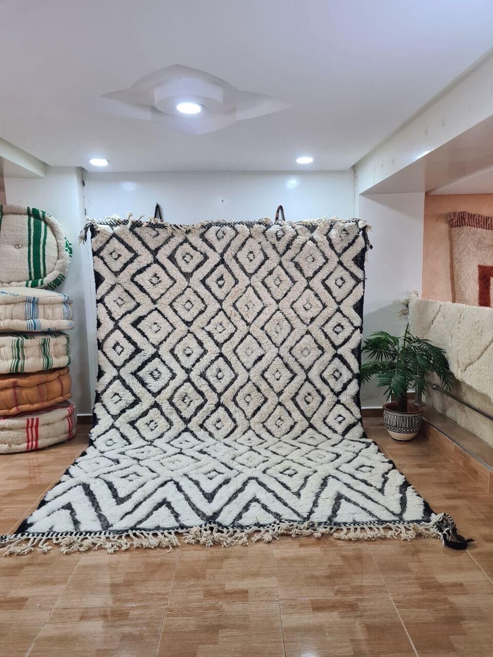 Auténtica alfombra bereber anudada a mano – Pelo largo, 100 % lana 076