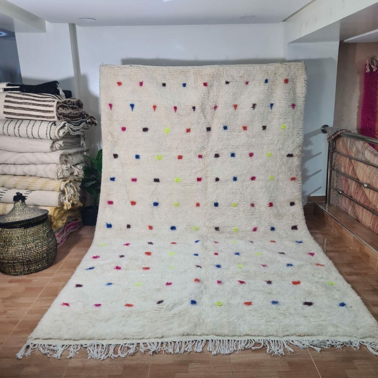 Auténtica alfombra bereber anudada a mano – Pelo largo, 100 % lana 077