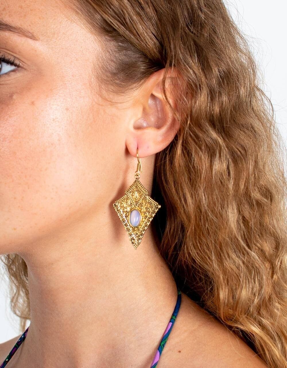 Orecchini Kimago in ottone fatti a mano con pietra