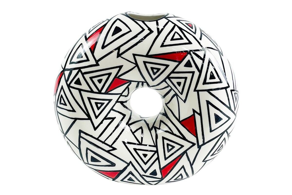 Vaso in ceramica a forma di ciambella con grafica - Memphis