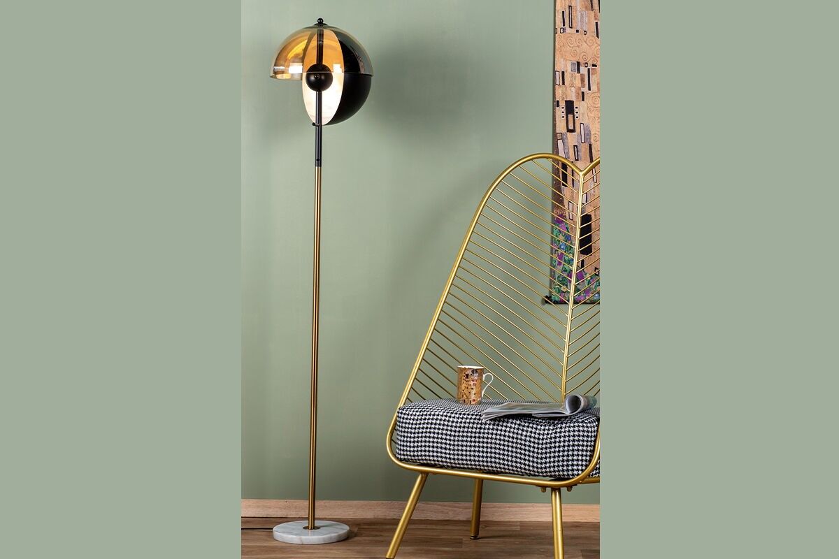 LV2523 - BLACK/GOLD GLOBE FLOOR LAMP - INTERIOR