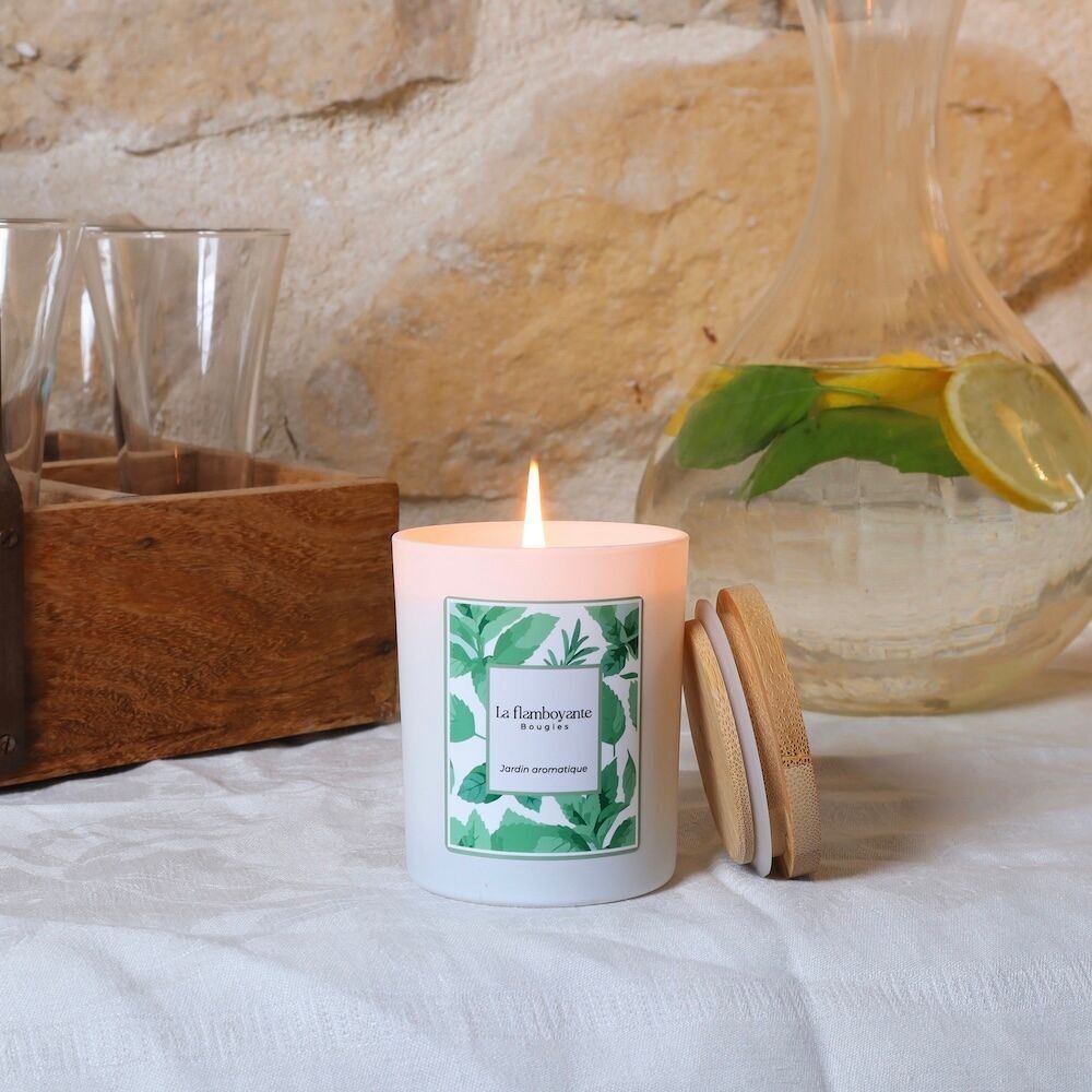 Aromatic Garden scented candle