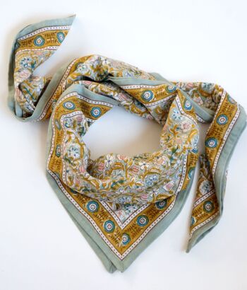 Foulard imprimé “fleurs indiennes” Absynthe Vert de Gris 2