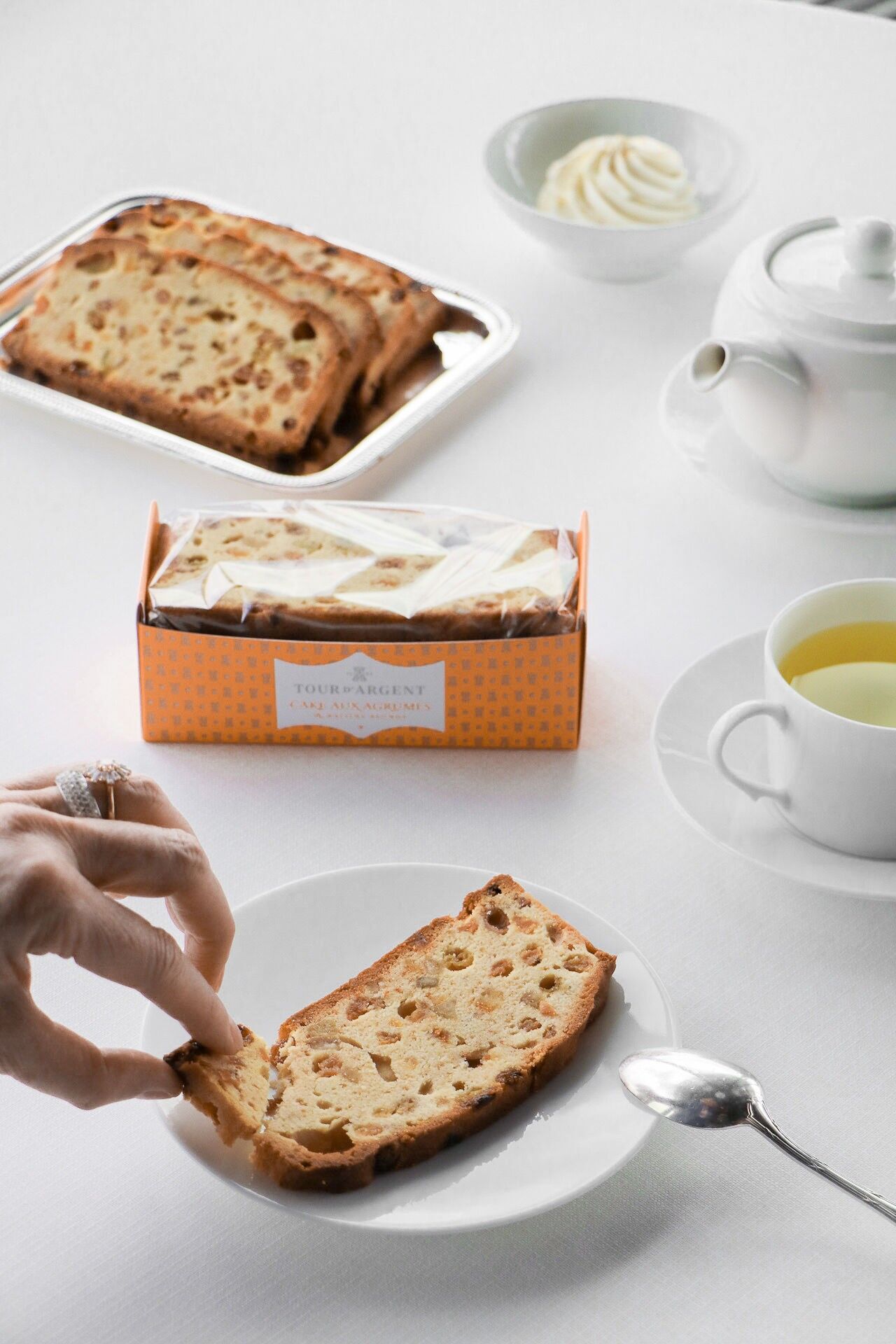 Citrus and golden raisin cake