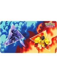 Tappetino per mouse da gioco standard Armarouge e Ceruledge per Pokémon Ultra Pro