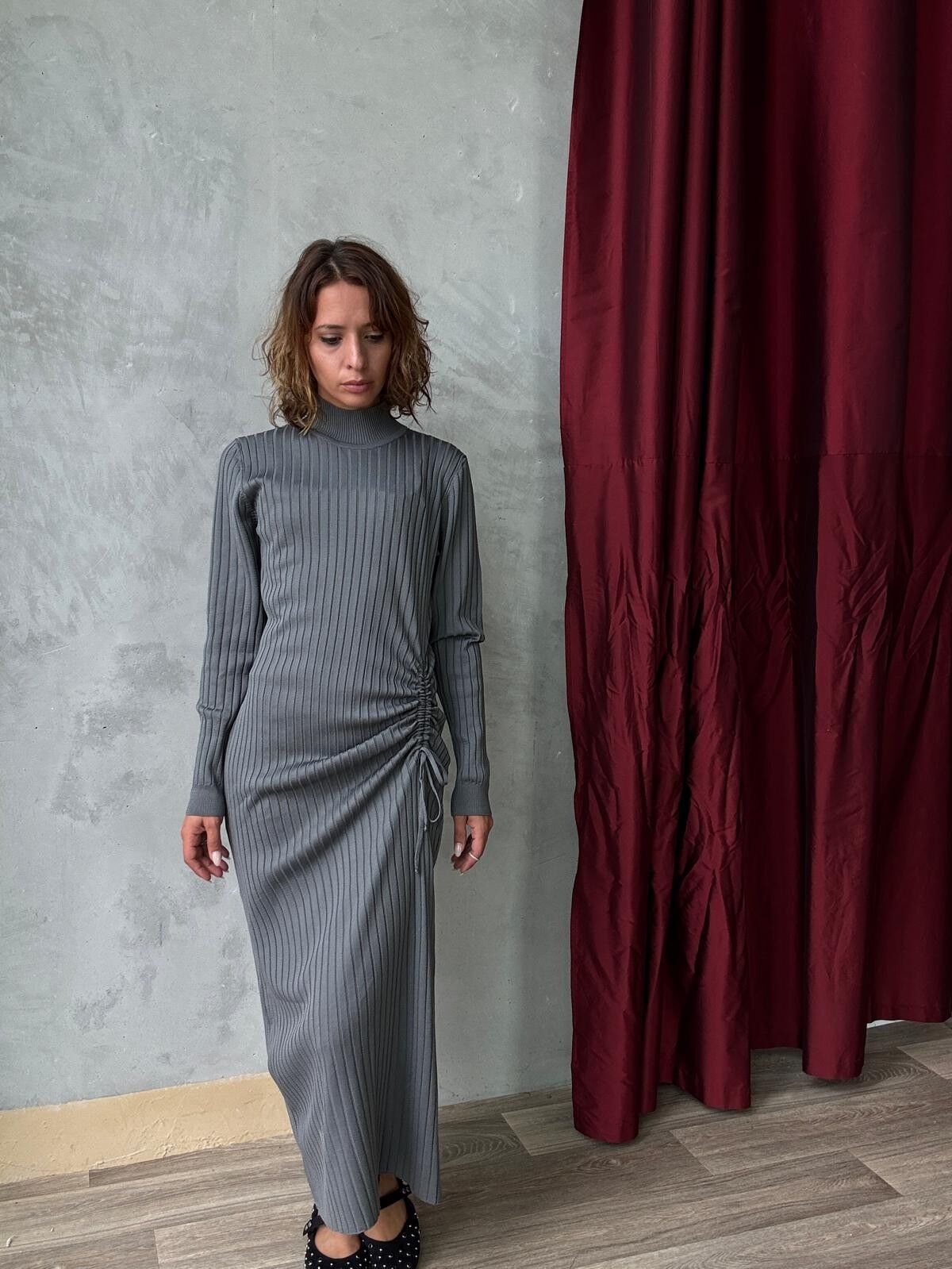 Long sleeved knit dress with grey stand-up collar