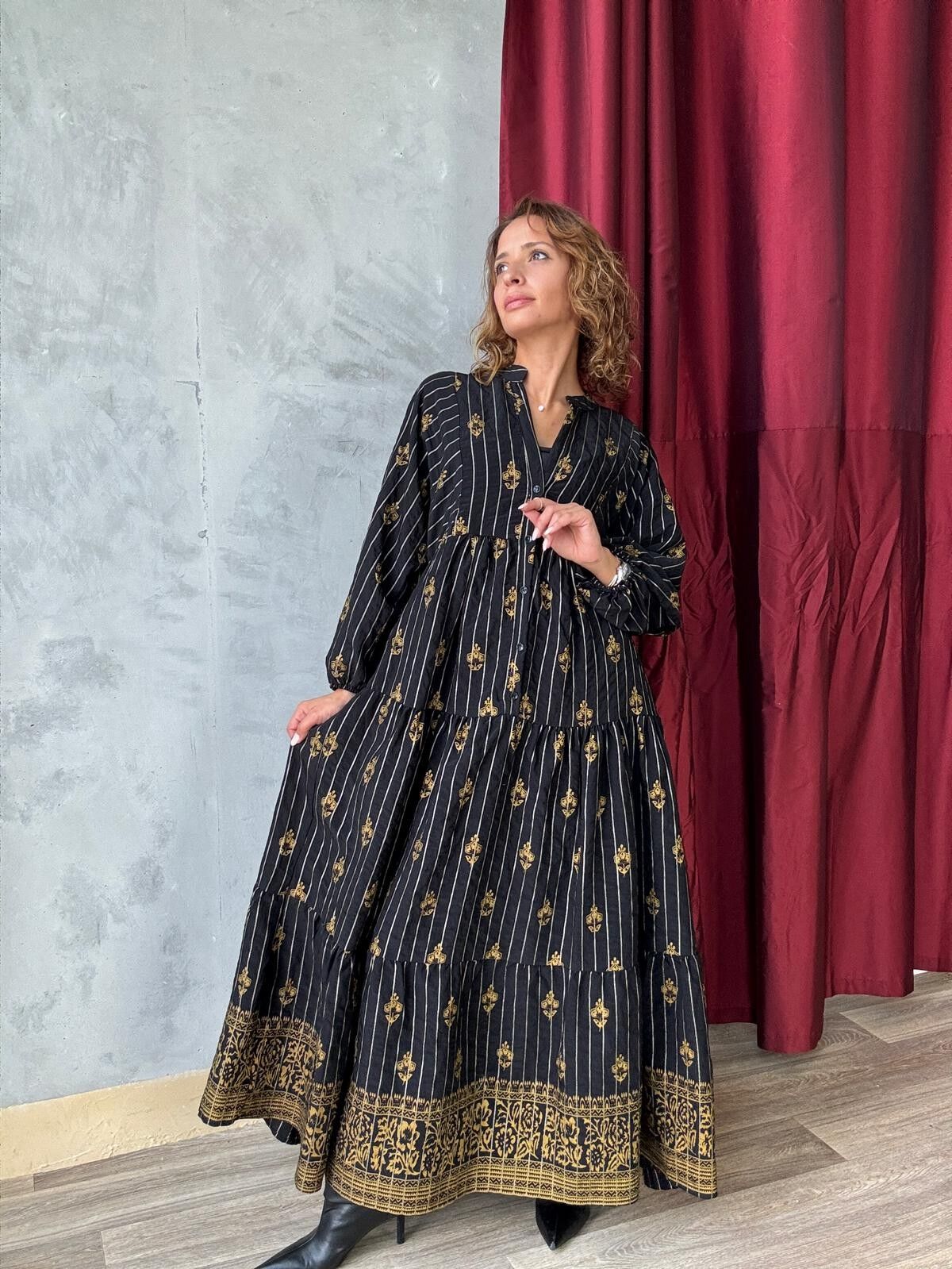 Long Dress - Loose - gold print on a black gold background