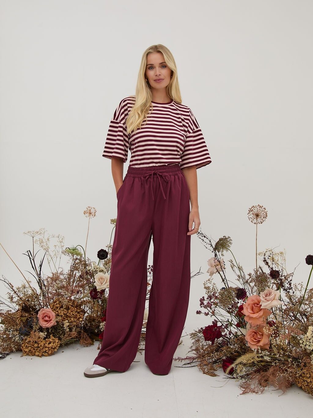 Pantalones supersuaves burdeos Ebba