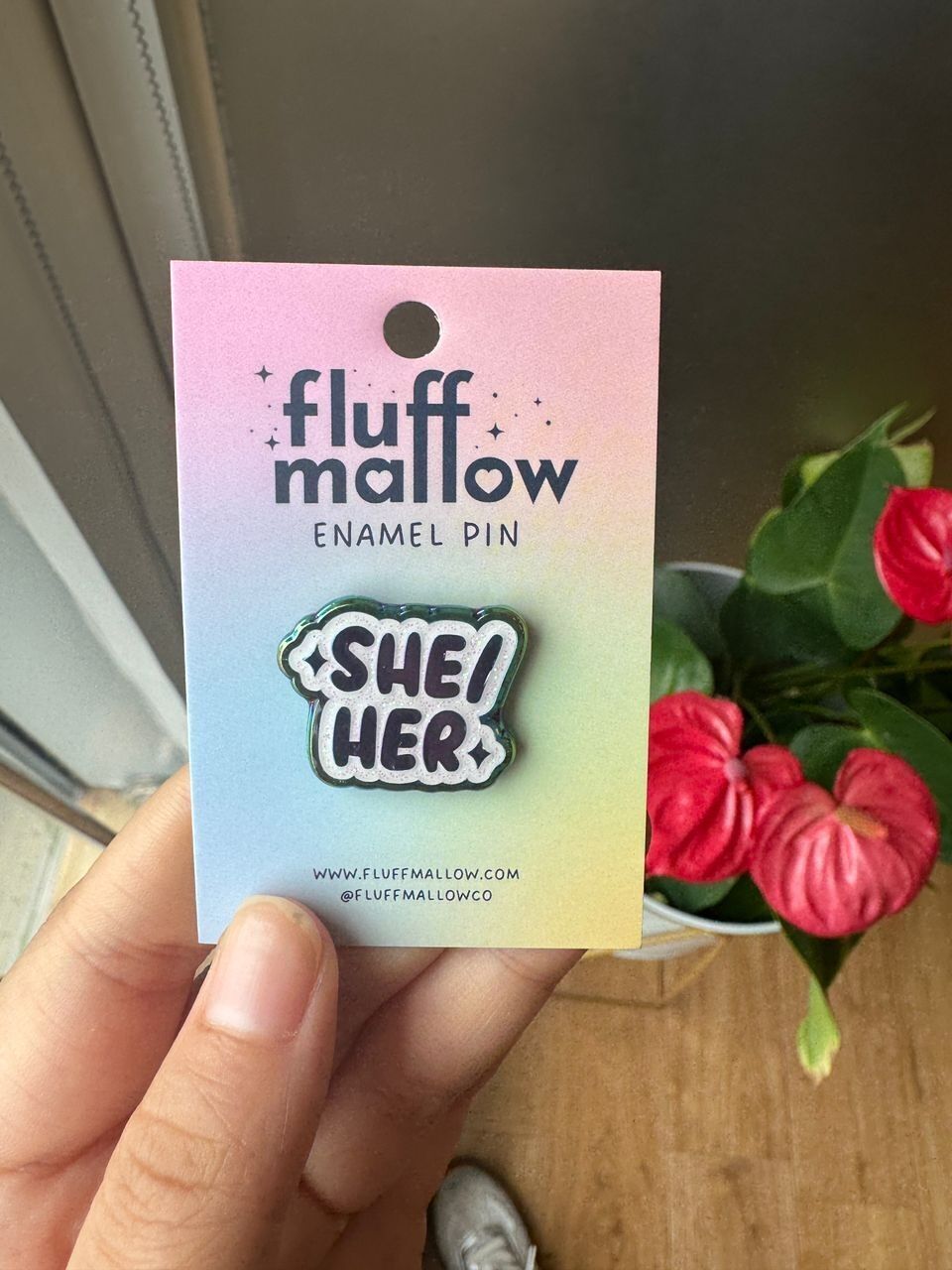 Spilla smaltata Lei/Lei