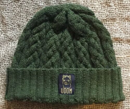 Fitted Cable Knit Hat – Olive Green