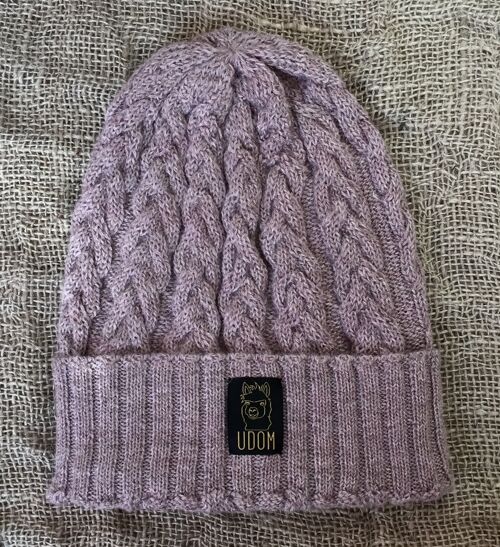 Slouchy Cable Knit Hat – Pink Melange