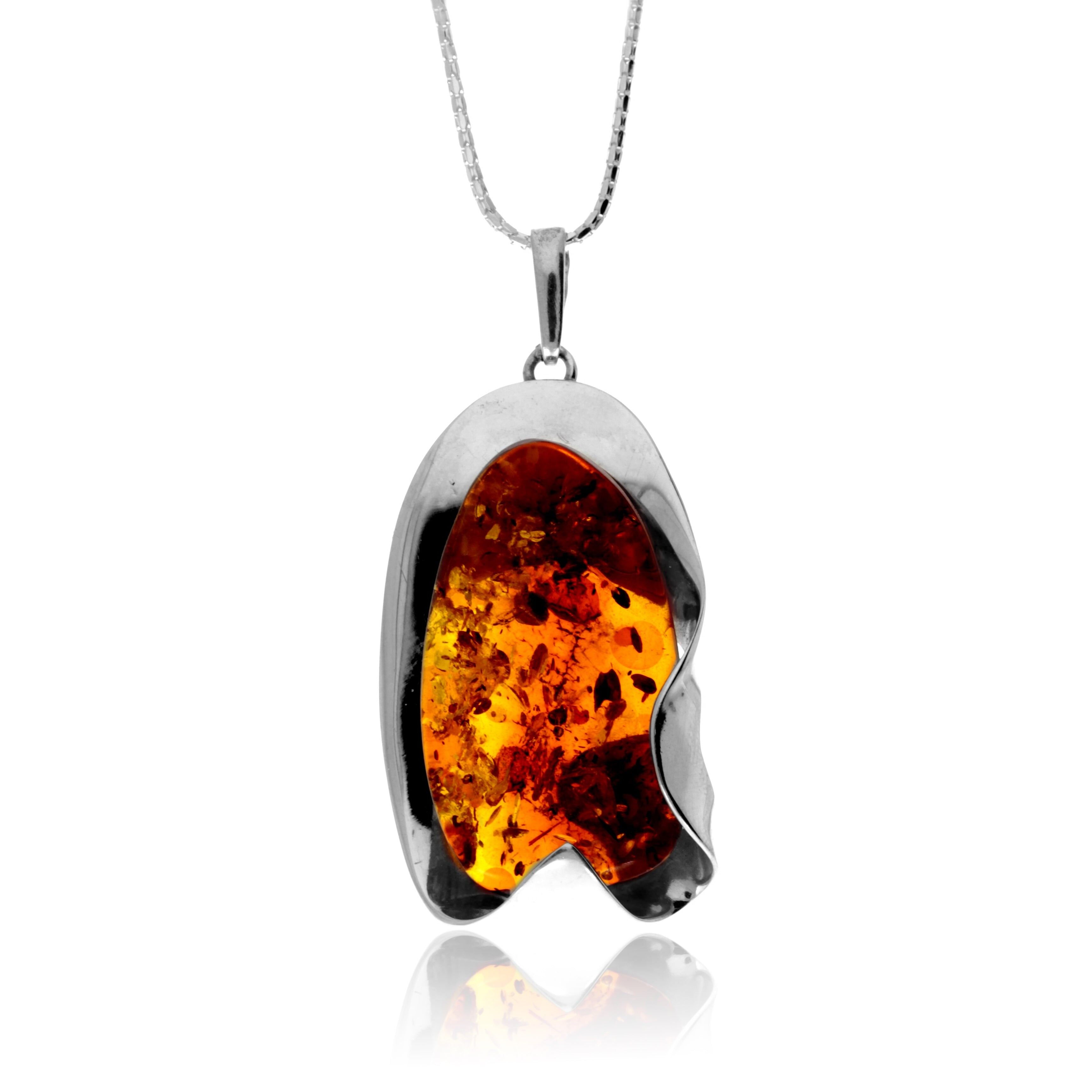 Exklusiver Anhänger aus 925er Sterlingsilber und echtem baltischen Bernstein in Cognac – PD2605