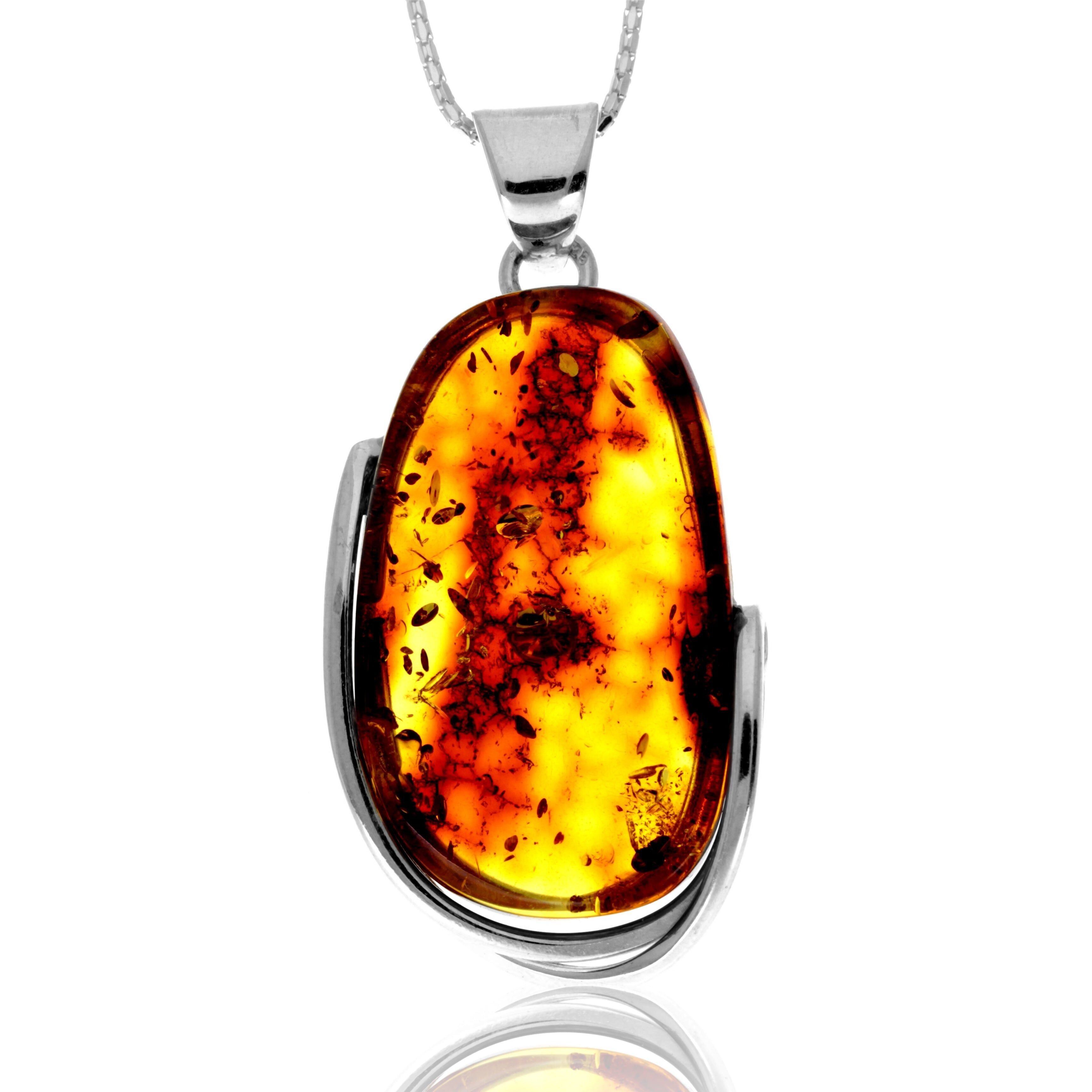 Exklusiver Anhänger aus 925er Sterlingsilber und echtem baltischen Bernstein in Cognac – PD2640