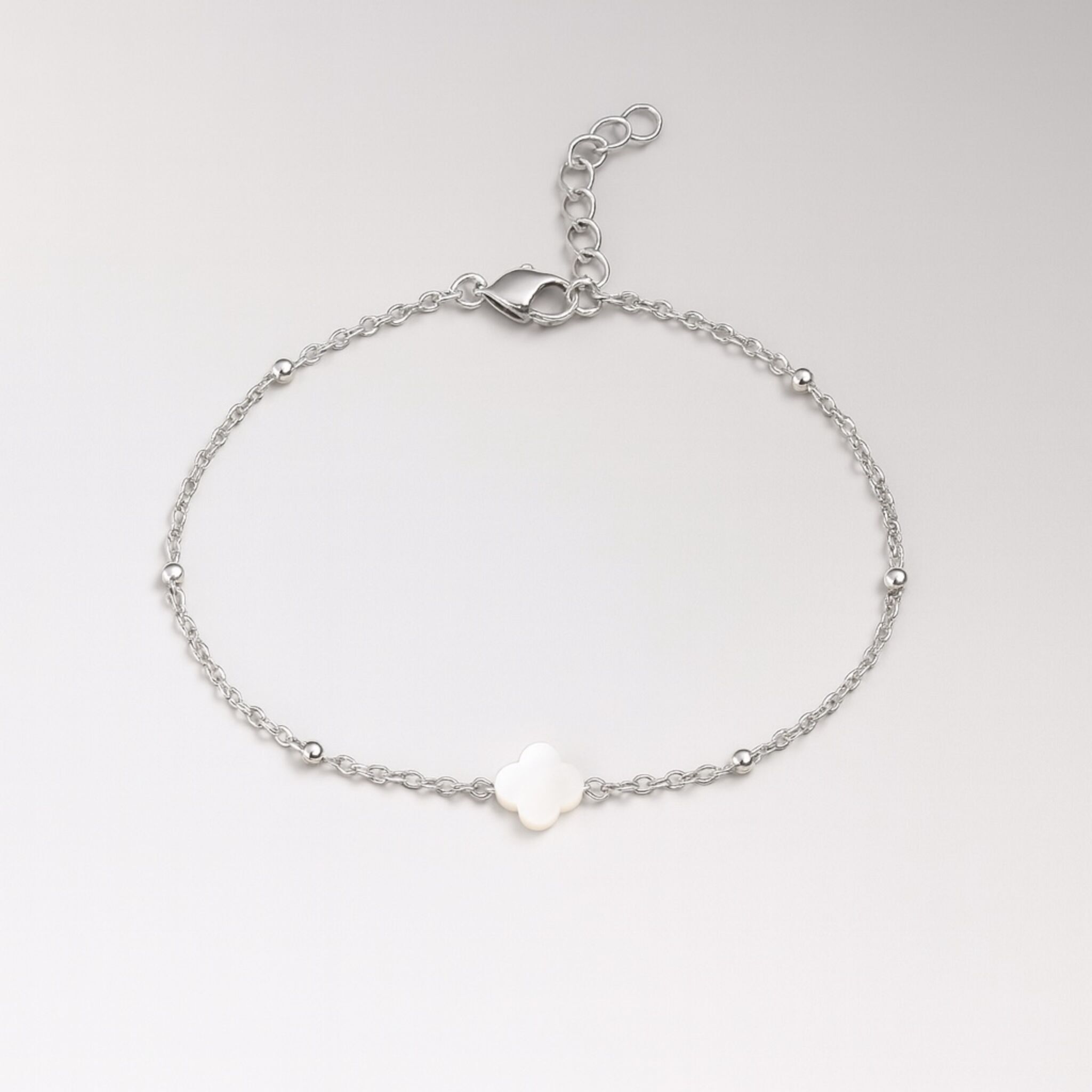 Pulsera de trébol de nácar para mujer – plata 925 o acero inoxidable bañado en oro