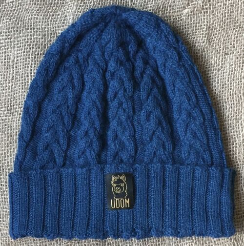 Slouchy Cable Knit Hat – Blue