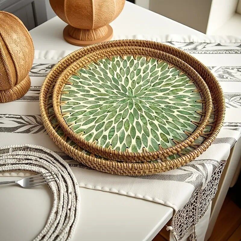 Vassoio rotondo in rattan - Decorazione floreale con foglie blu - Vassoio da portata rustico