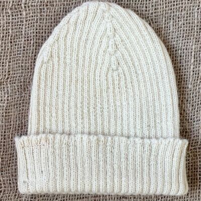 Ribbed Beanie – White