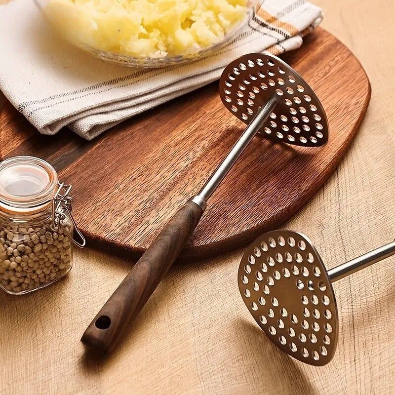 Schiacciapatate in acciaio inossidabile: utensile da cucina resistente, facile da pulire