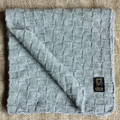 Sciarpa in maglia a quadri – Grigio