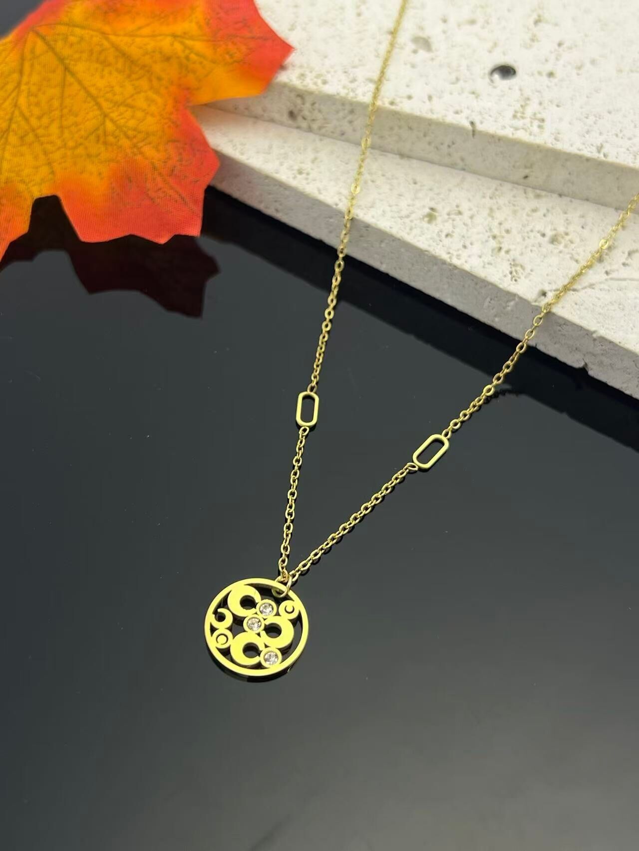 Kristallspiralkette – Gold & Edelstahl