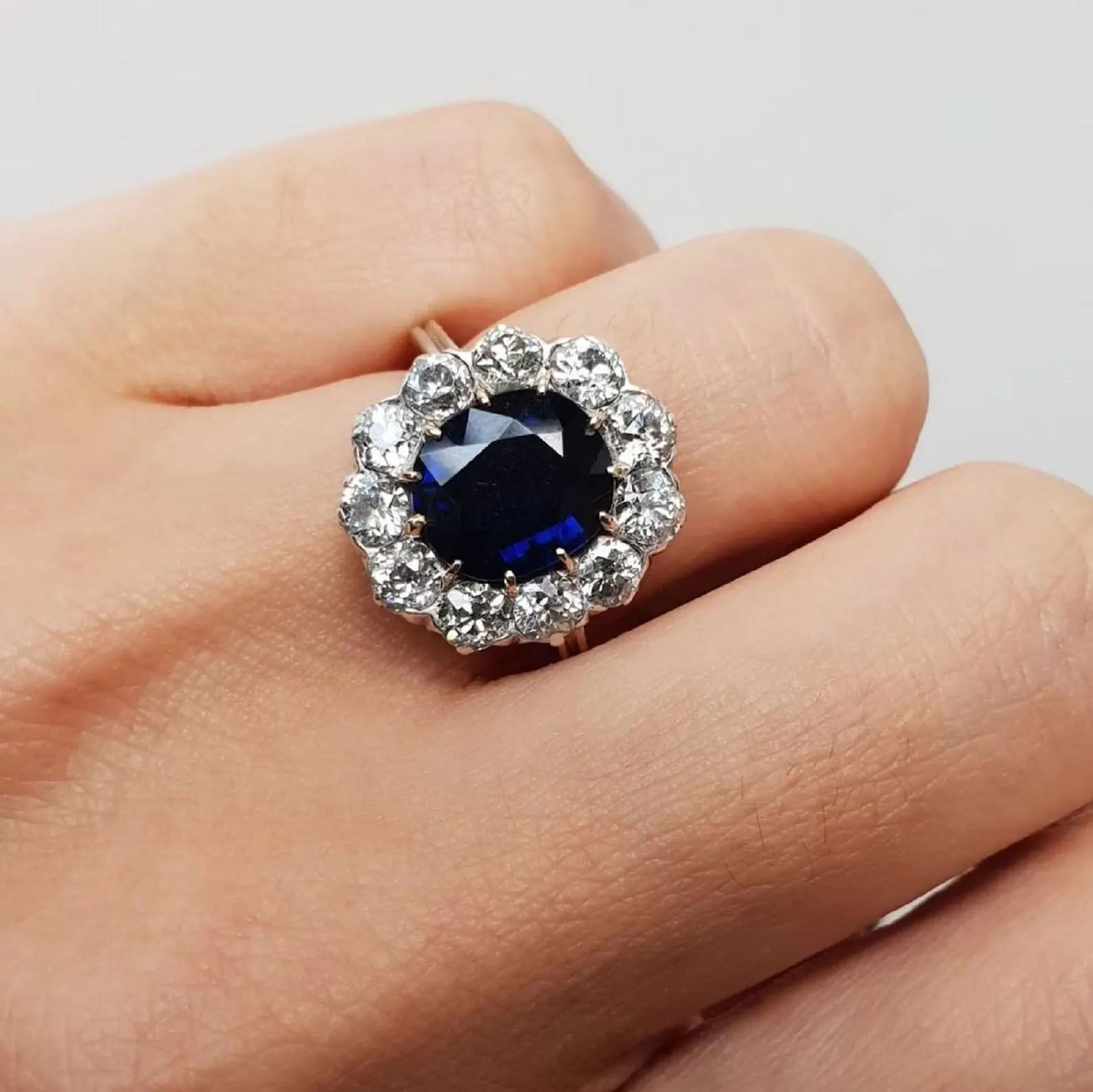 Anello solitario ovale in oro massiccio 14k con zaffiro della principessa Diana per donna - Anello di fidanzamento con zaffiro blu - Regalo di gioielli con pietra portafortuna di settembre