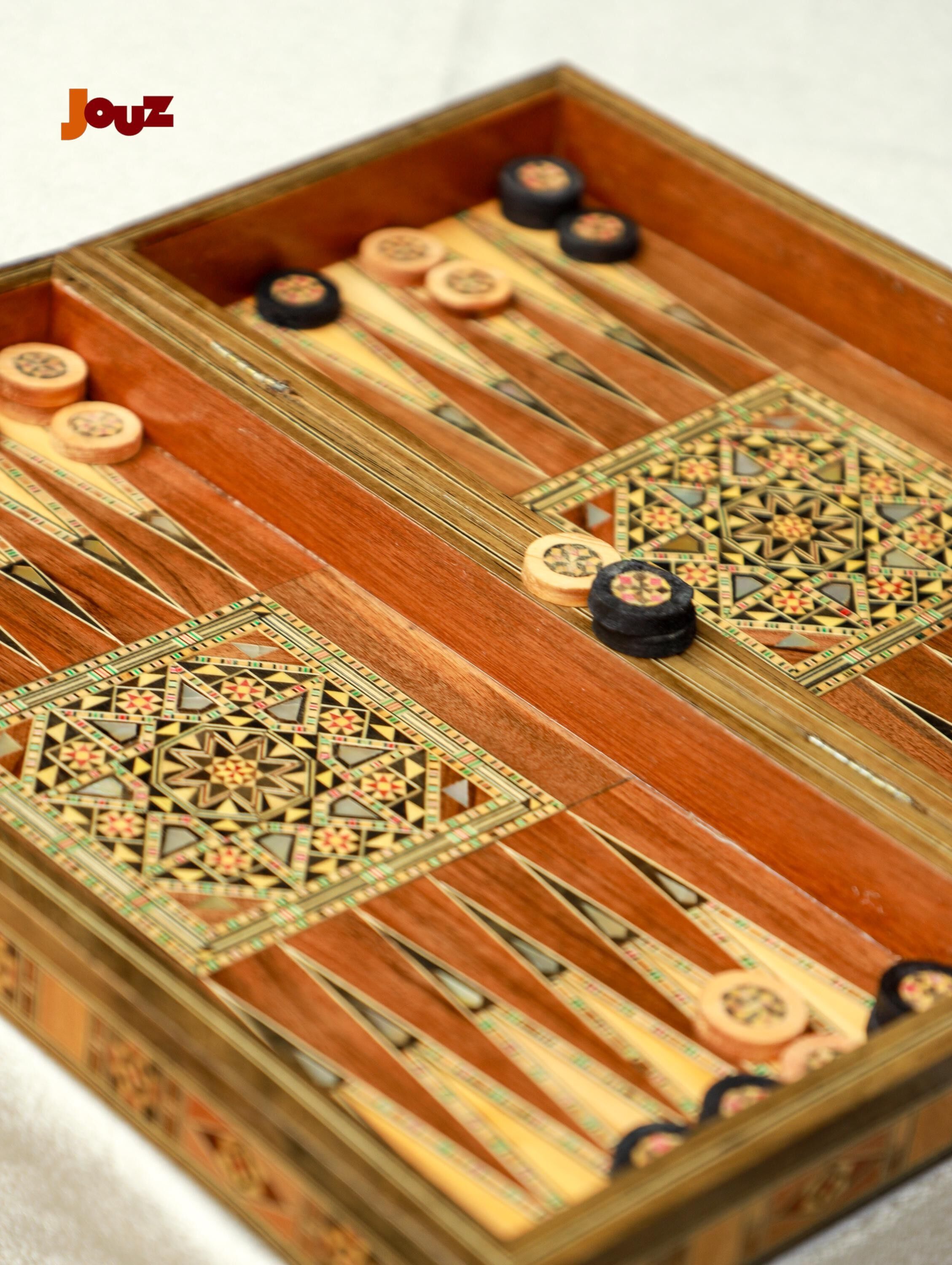 Premium Handmade Wooden Backgammon & Chess Set – Complete with All Pieces – 2-in-1 Board Game