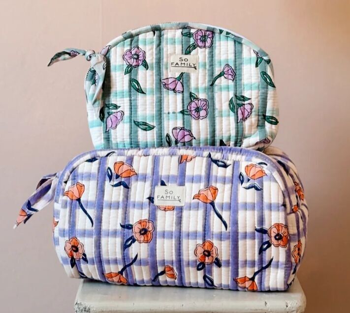 Chennai Lilac Toiletry Bag