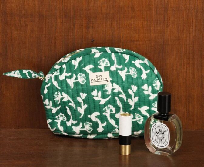 Kit per il trucco Mumbai Sapin