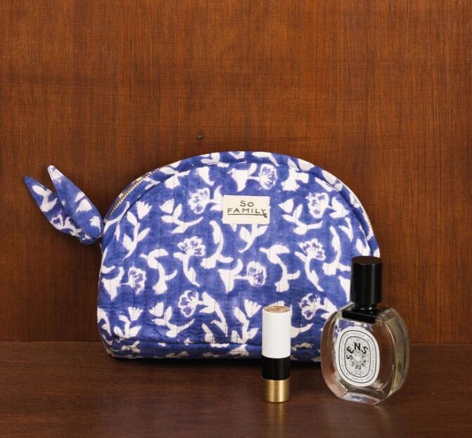 Mumbai Sapphire Makeup Kit