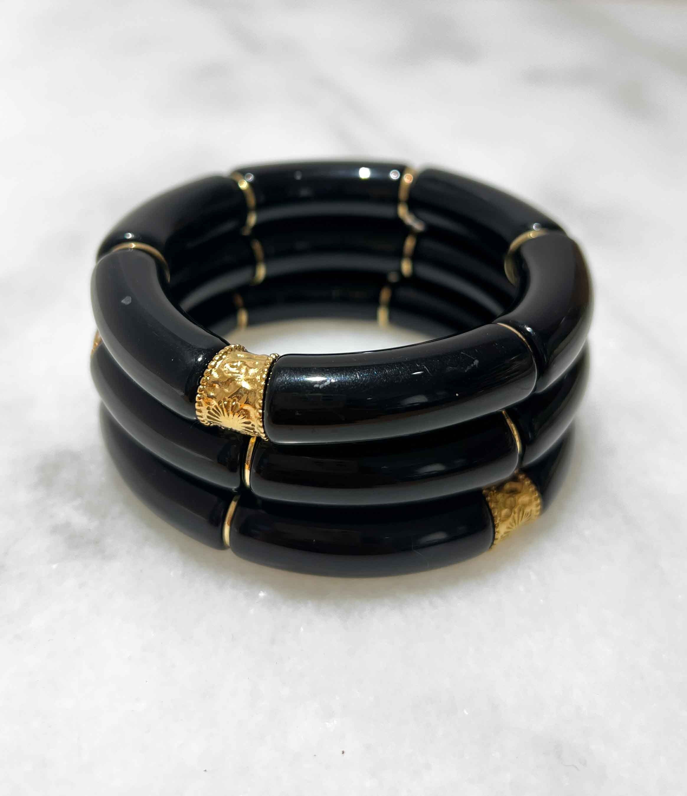 Bracciale elastico alla moda con tubi in acrilico e perle piatte in ottone placcato oro 14K - Full Black