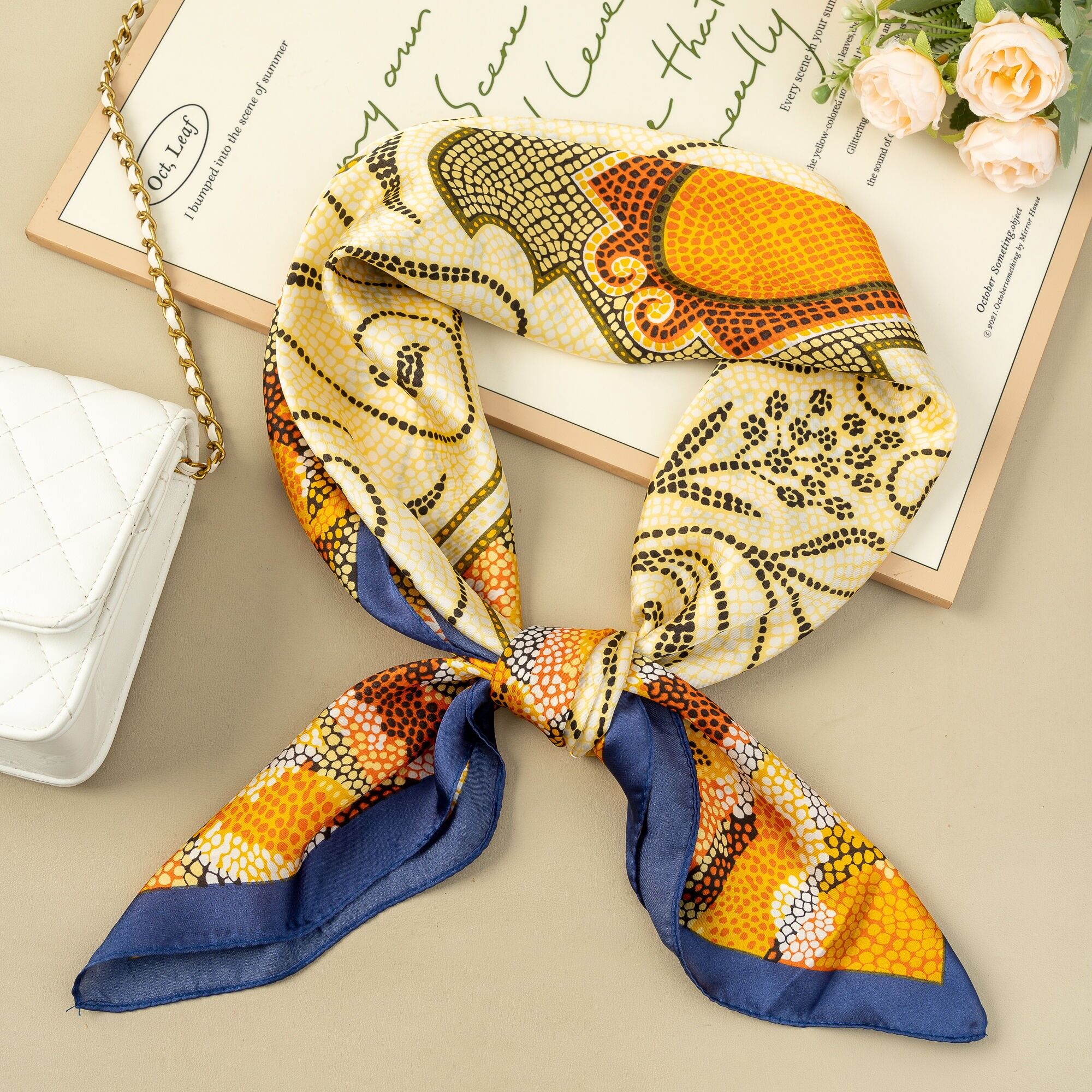 Quadratischer Schal 90 X 90 Polyester Abstrakte Blume Gelb Blau