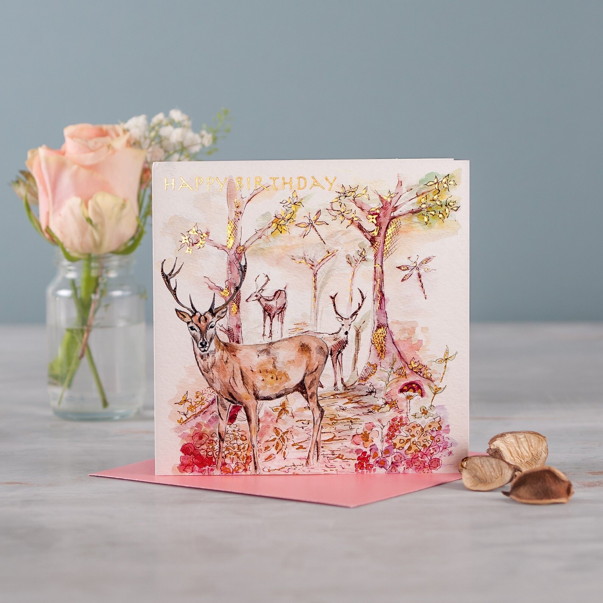 Biglietto di auguri cervo rosso