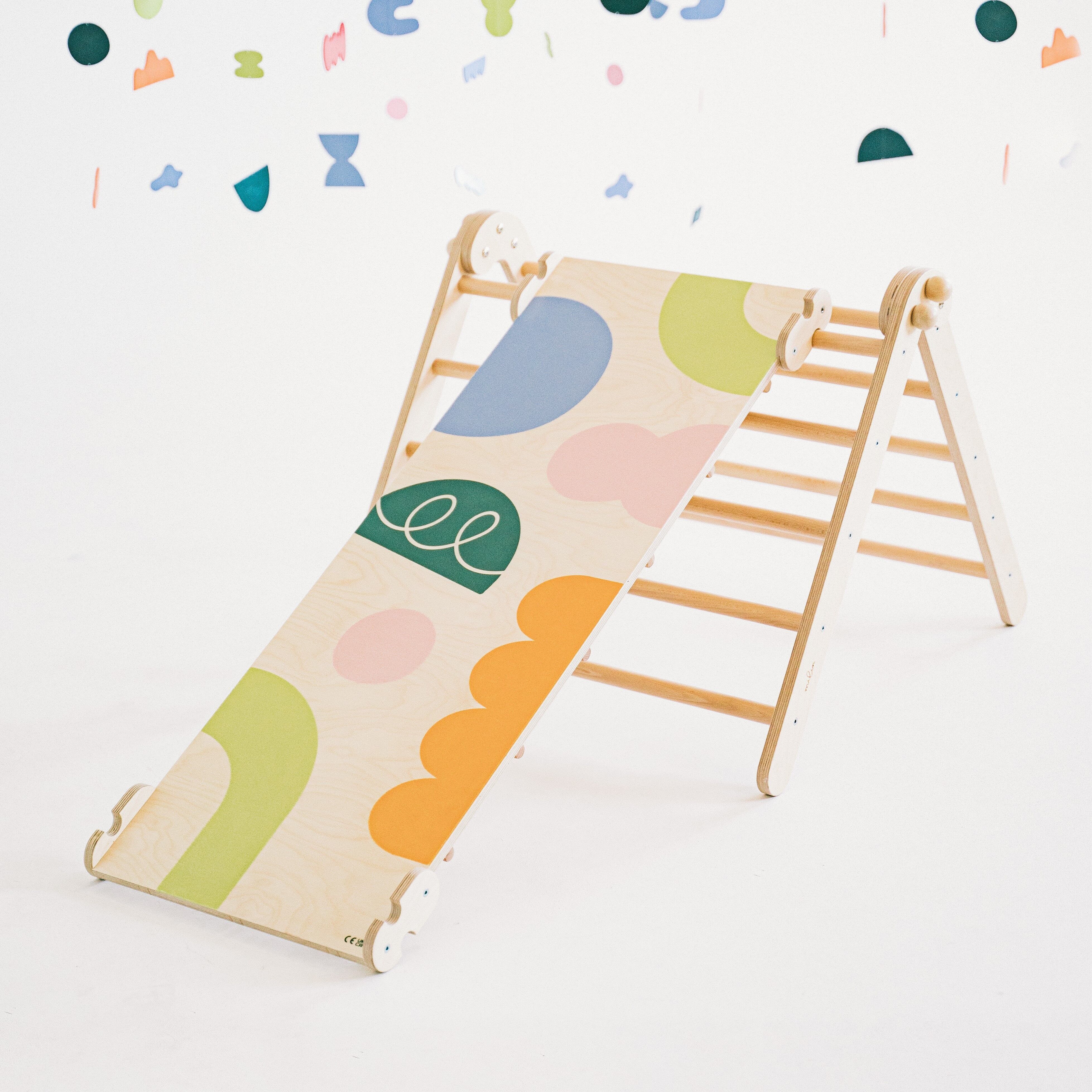 Rampa y tobogán perfectos para trepar, triángulo, gimnasio de madera para interiores para niños pequeños, equipamiento para jardín de infancia