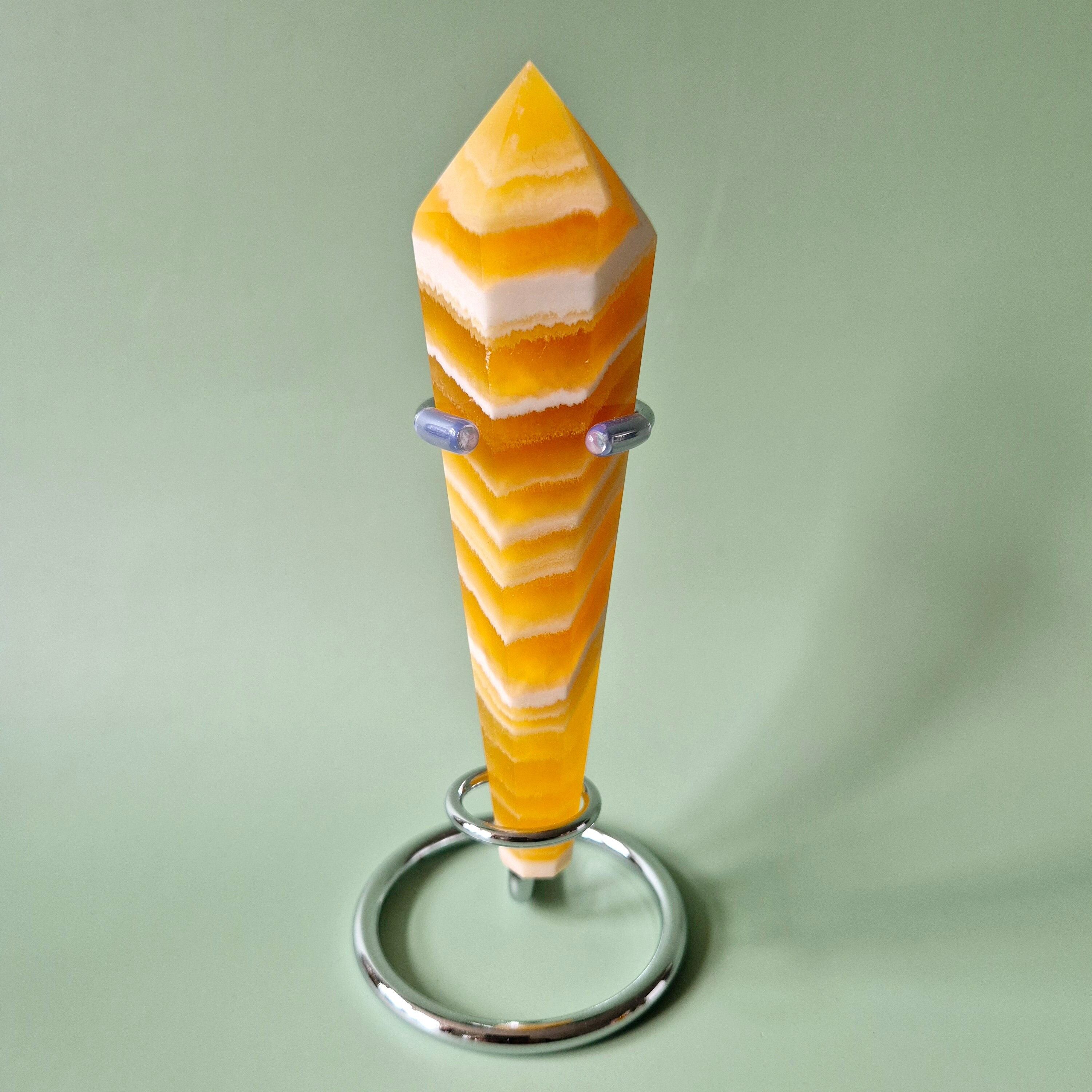 Scettro di calcite gialla su supporto 10-13 cm