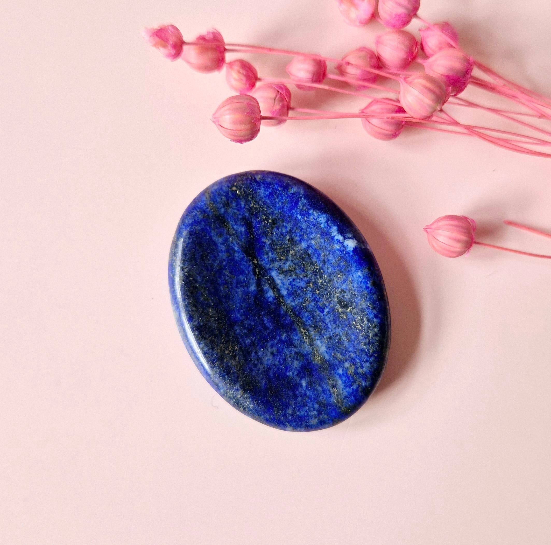 Pietra di preoccupazione di lapislazzuli