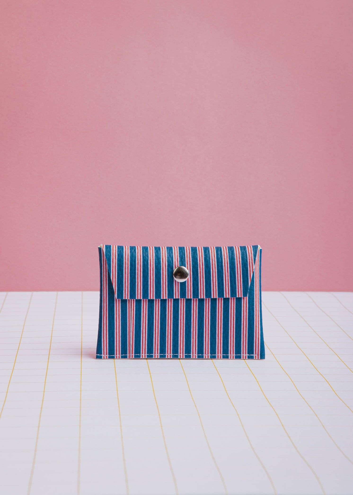 Porte-cartes à rayures bleu foncé