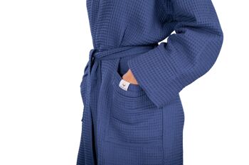 Peignoir à capuche en tissu gaufré bleu 5